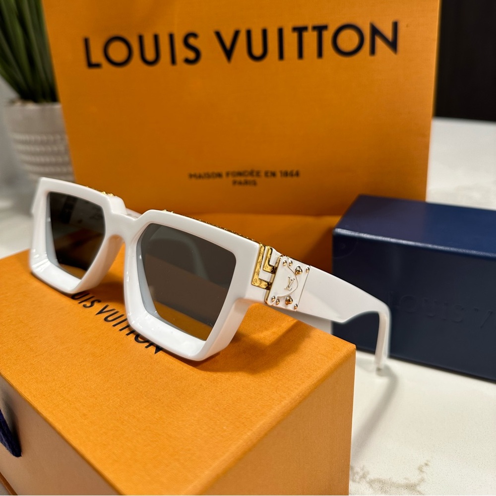 Louis Vuitton Millionaire sunglasses.